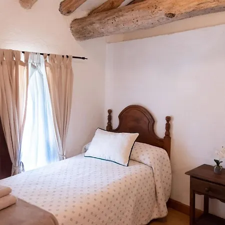 Enebros Country house *